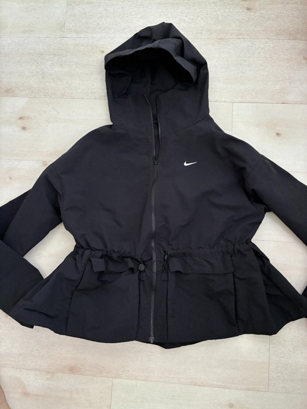 Nike Oversized Woven Hooded Repel Jacket Black Medium (FN3669-010)